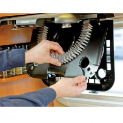 Remplacement du filtre à charbon de la hotte aspirante Dometic CK 2000