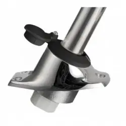 Hampe lumineuse et base...