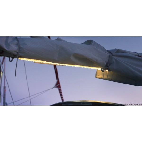 Plafoniera LED impermeabile 310x40x15 mm - N°5 - comptoirnautique.com