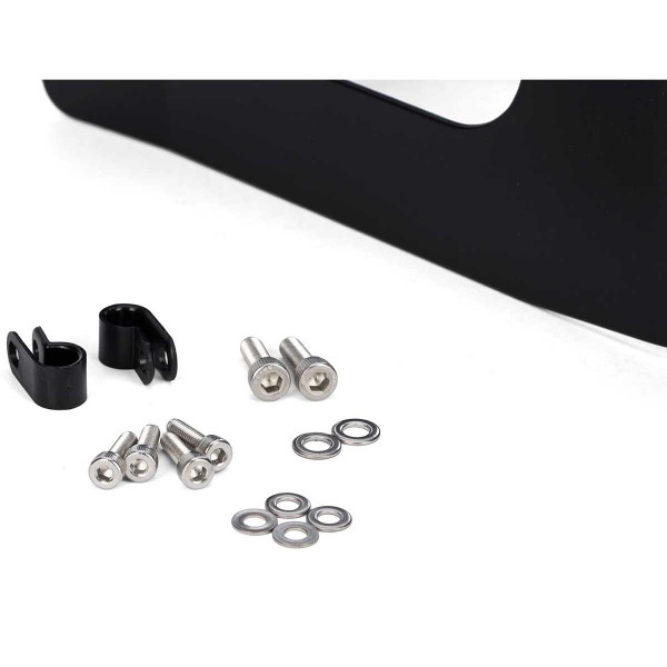 Kit de visserie et fixation du support de mât afficheur Raymarine Alpha Performance 9" - N°10 - comptoirnautique.com