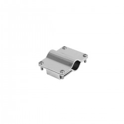 Pipe mounting flange