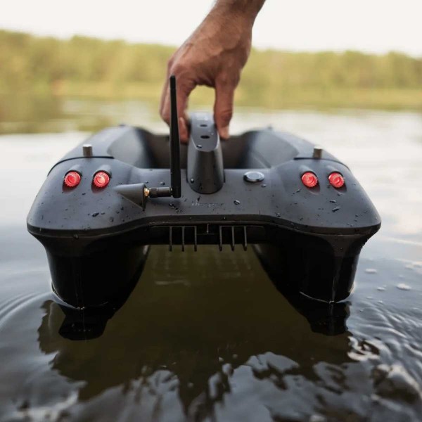 Imbarcazione di adescamento Deeper Quest Chirp + - N°31 - comptoirnautique.com
