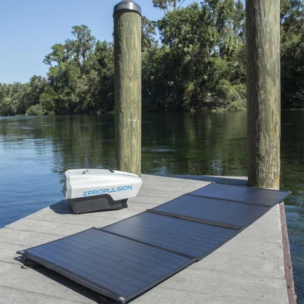 Panneau solaire pliable avec moteur spirit - N°8 - comptoirnautique.com