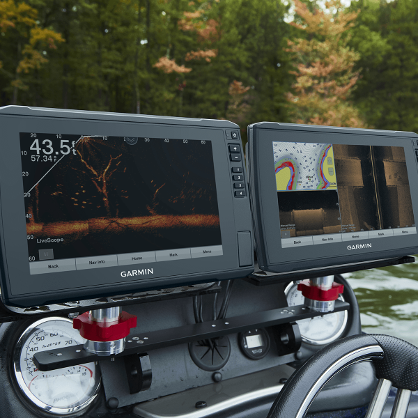 EchoMap Ultra 102SV + Panoptix LiveScope LVS34 - N°10 - comptoirnautique.com