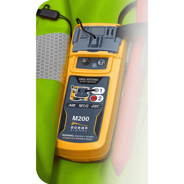 Intégration sur un gilet de sauvetage de la balise de détresse M200 Ocean Signal à déclenchement automatique ou manuel - N°5 - comptoirnautique.com
