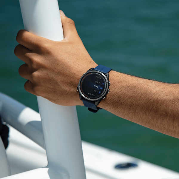 Montre connectée Quatix 8 - N°37 - comptoirnautique.com