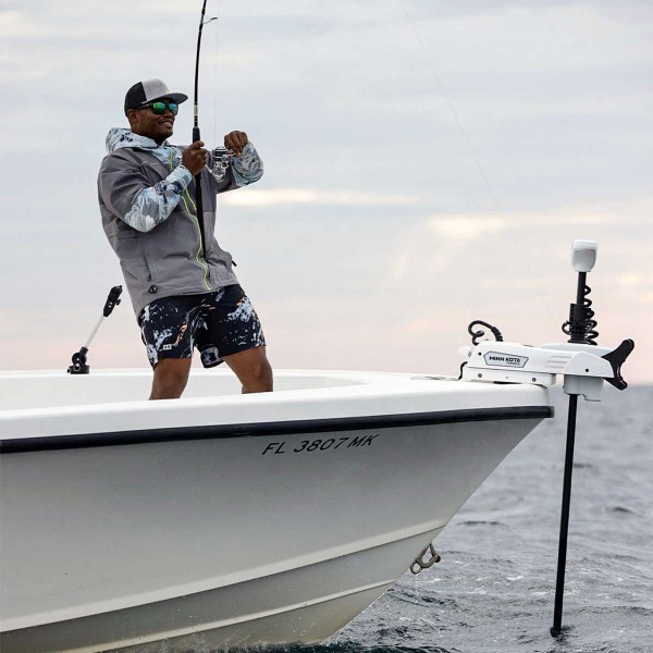 Moteur avant Minn Kota RIPTIDE TERROVA QUEST mer + télécommande - 24V/36V - 90/115LBS pour pêche en mer - N°20 - comptoirnautique.com