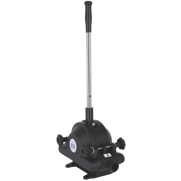 Bomba manual Amazon Warrior - 135 L/min - N°3 - comptoirnautique.com