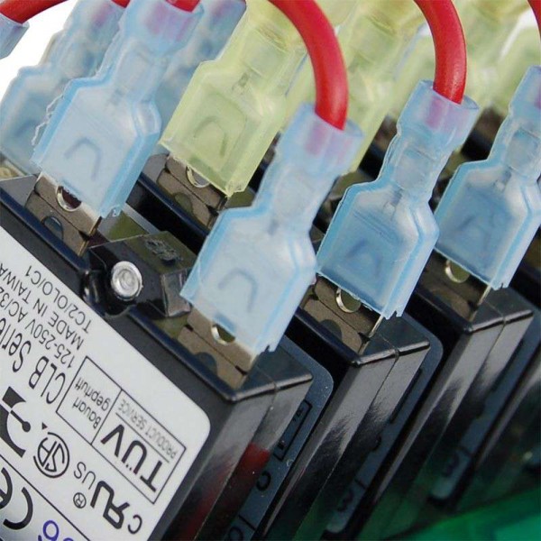 Tableaux électriques étanches à disjoncteurs