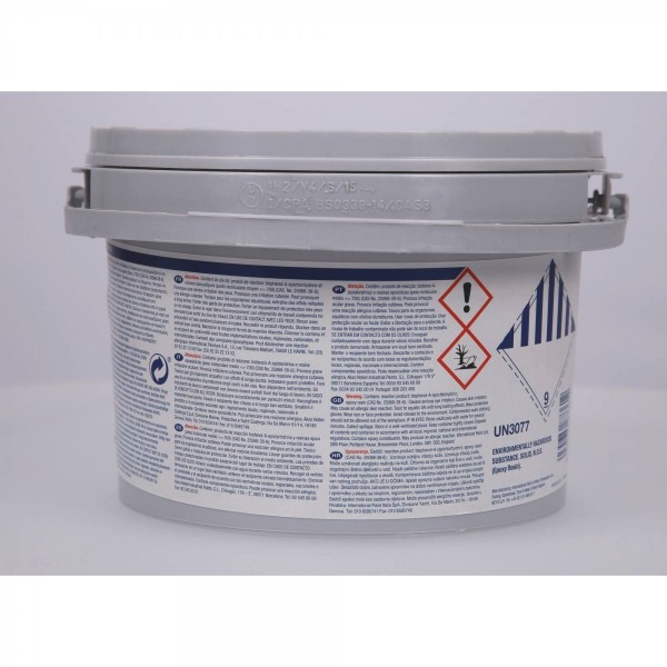 Interfill 833 Finishing Plaster - N°8 - comptoirnautique.com