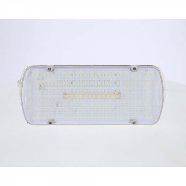 Lampada da soffitto a LED impermeabile Keller 24 V 28 W con illuminazione di emergenza - N°4 - comptoirnautique.com