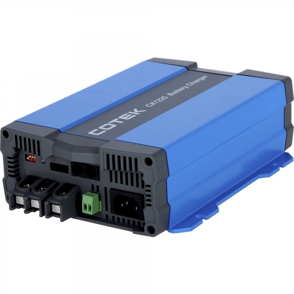 Specialized Battery Chargers - N°10 - comptoirnautique.com