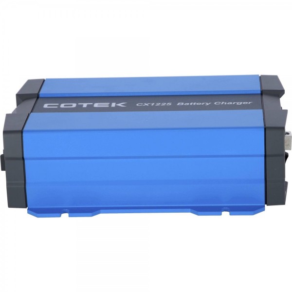 Specialized Battery Chargers - N°11 - comptoirnautique.com