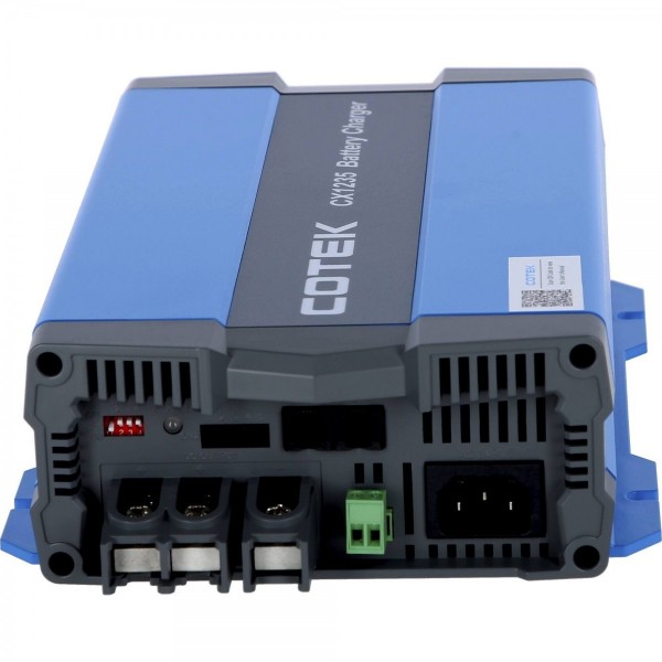 Specialized Battery Chargers - N°19 - comptoirnautique.com