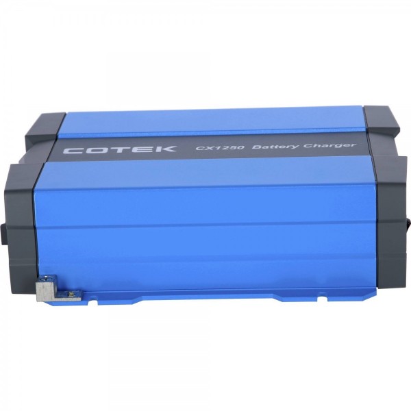 Specialized Battery Chargers - N°21 - comptoirnautique.com