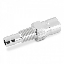 Engine-side fuel nozzle