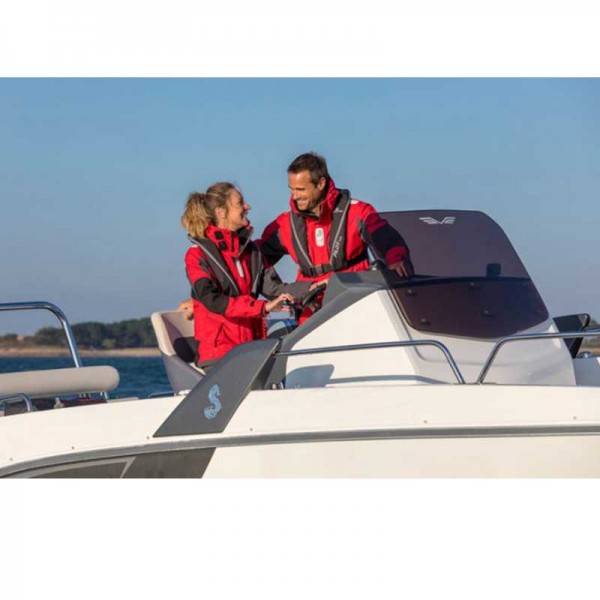 Gilet de sauvetage Plastimo Pilot 165 XXL - Avec harnais - Grande Taille porté sur le bateau - N°5 - comptoirnautique.com 