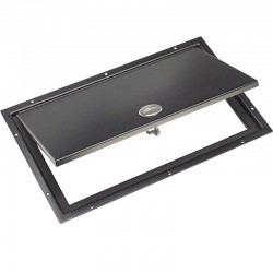 Trappe étanche en inox 316 L de Plastimo pour montage plat pont