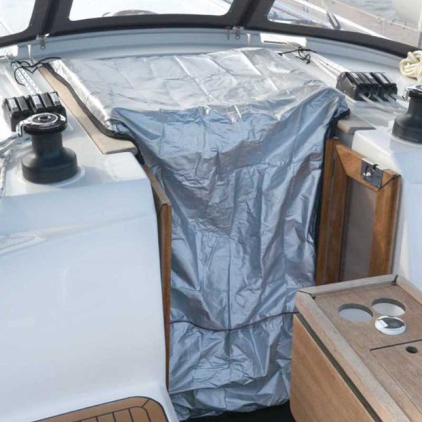 Rideau occultant et moustiquaire pour descente Waterline Design installation - N°1 - comptoirnautique.com