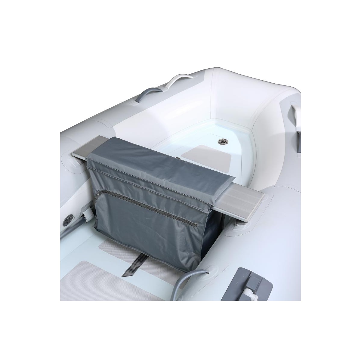 Sac fourre-tout pour annexe de bateau - installation sur le banc de nage.