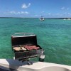 Barbecue à gaz Gourmet Newport II Magma installé sur balcon bateau - N°4 - comptoirnautique.com