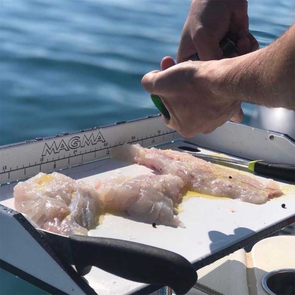 Table à découper Magma porte couteau et préparation repas - N°7 - comptoirnautique.com