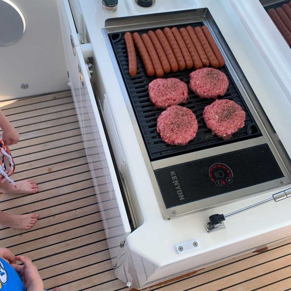 Barbecue électrique encastrable Kenyon No Lid à pleine puissance pour cuisson viande rouge sur bateau - N°11 - comptoirnautique.com