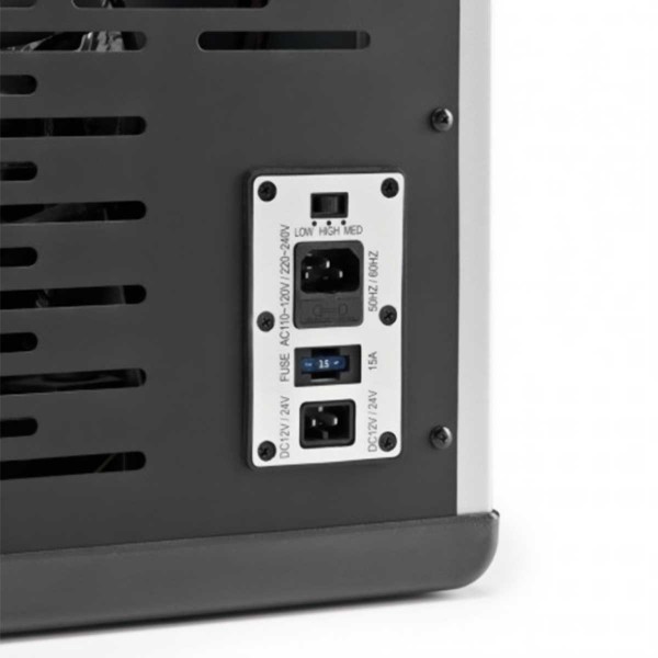 Réfrigérateur glacière électrique portable TB Isotherm prises d'alimentations - N°10 - comptoirnautique.com