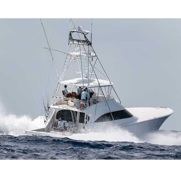 KVH TracPhone V30 internet haut débit par satellite monté sur bateau de pêche - N°6 - comptoirnautique.com