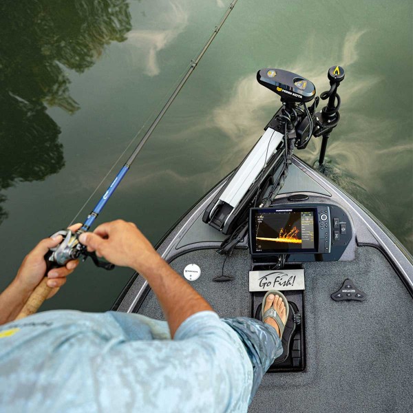 TargetLock Humminbird avec écran multifonction sur bateau de pêche - N°11 - comptoirnautique.com