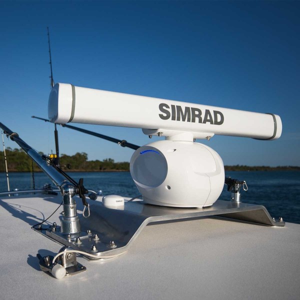 Radar poutre Simrad Halo 3000 installé sur bateau - N°16 - comptoirnautique.com 