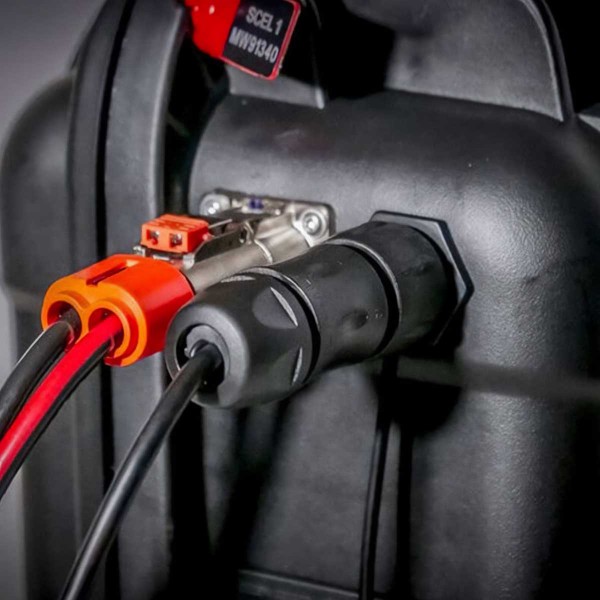 Valise lithium BSR LifePo4 Gen2 12V-100A 1 sortie branchée - N°2 - comptoirnautique.com