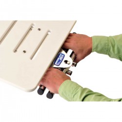 Échelle télescopique Garelick à fixer sous une plateforme - 3 marches facile à déplier