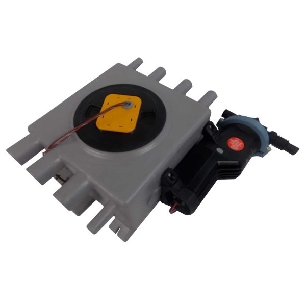 Kit serbatoio acque grigie 8L + pompa Gulper 220 - 24V - 14 L/min - N°2 - comptoirnautique.com