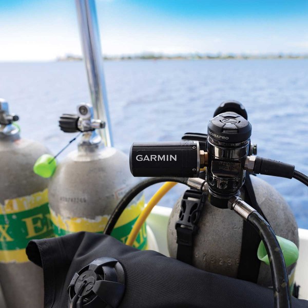 Sonde de pression Garmin Descent T2 installation sur bouteille de plongée - N°10 - comptoirnautique.com 