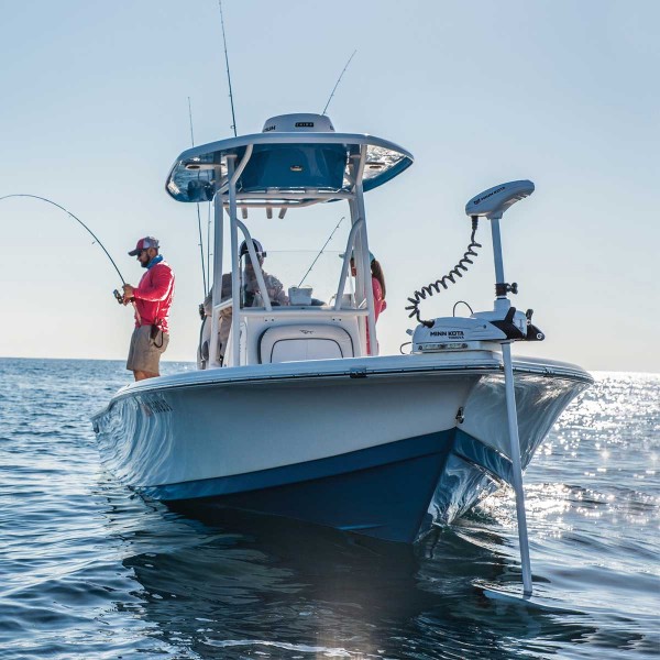 Moteur avant mer Minn Kota RIPTIDE TERROVA 112 GPS moteur puissant pour la pêche en mer avec différents modes de navigation - N°11 - comptoirnautique.com
