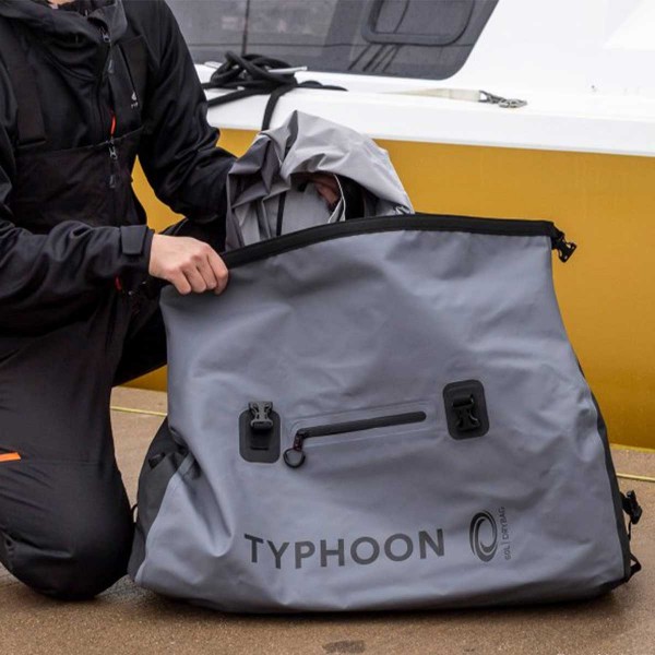 Sac de voyage étanche Osea utilisation - N°10 - comptoirnautique.com