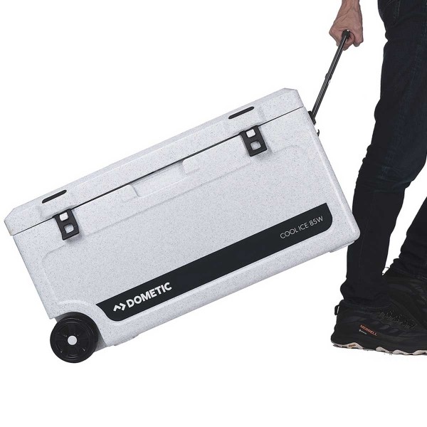 Glacière Dometic Cool-Ice CI 85W facile à transporter avec roues solides et longue poignée - N°4 - comptoirnautique.com