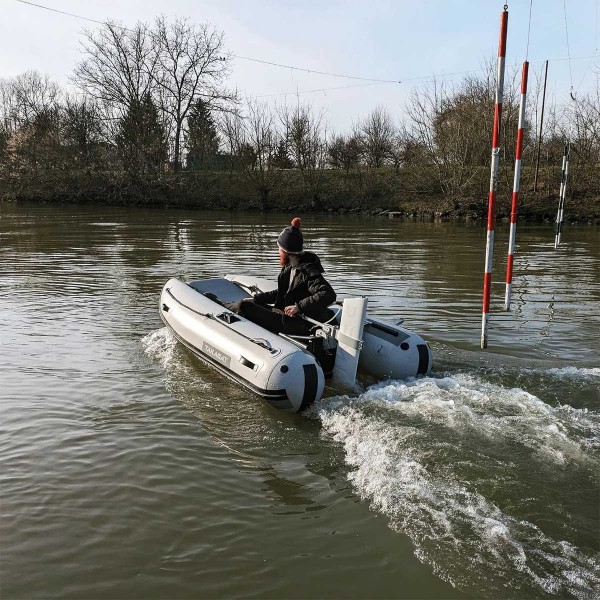 Moteur électrique pour bateau de pêche Remigo One - N°10 - comptoirnautique.com