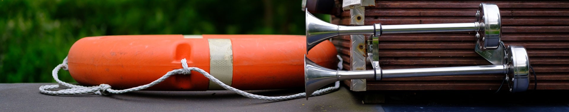 Foghorn e campana